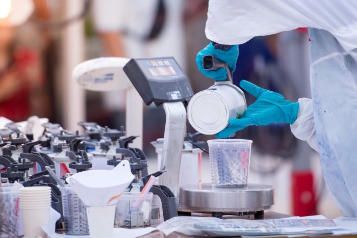 Mixing water-based car paints in a lab